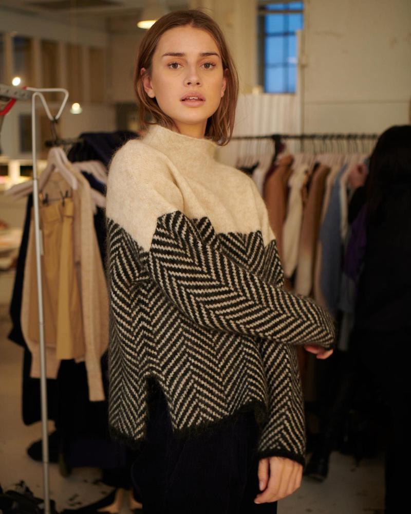 Brigitte | High Neck Graphic Sweater