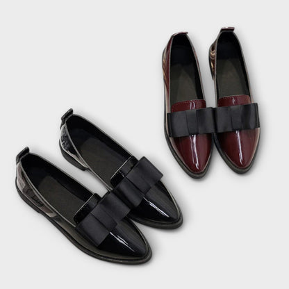Léonie | Patent Leather Loafers with Bow