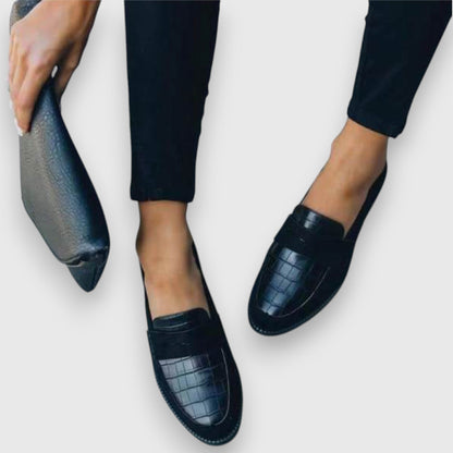 Sara | Crocodile Moccasins