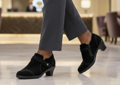 Eva – Velvety Soft Eleg