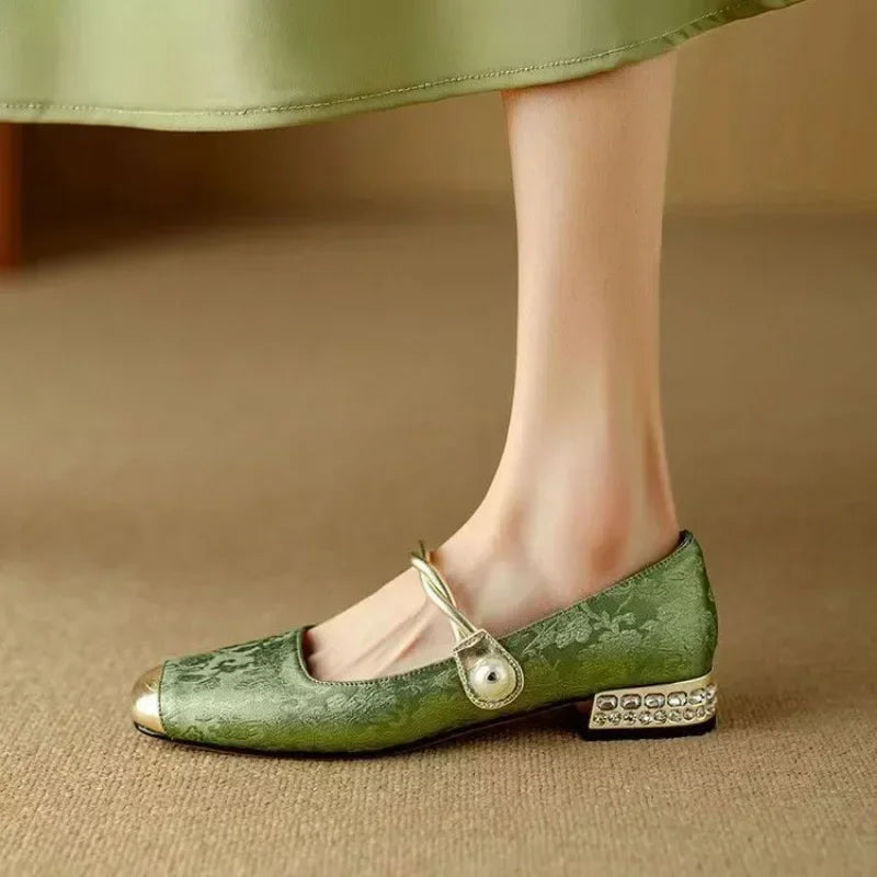Daisy | Bridal Moccasins