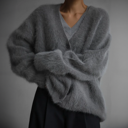 Danica | Elegant Knitted Cardigan
