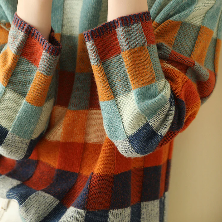 Mathilde | Trendy Checkered Sweater