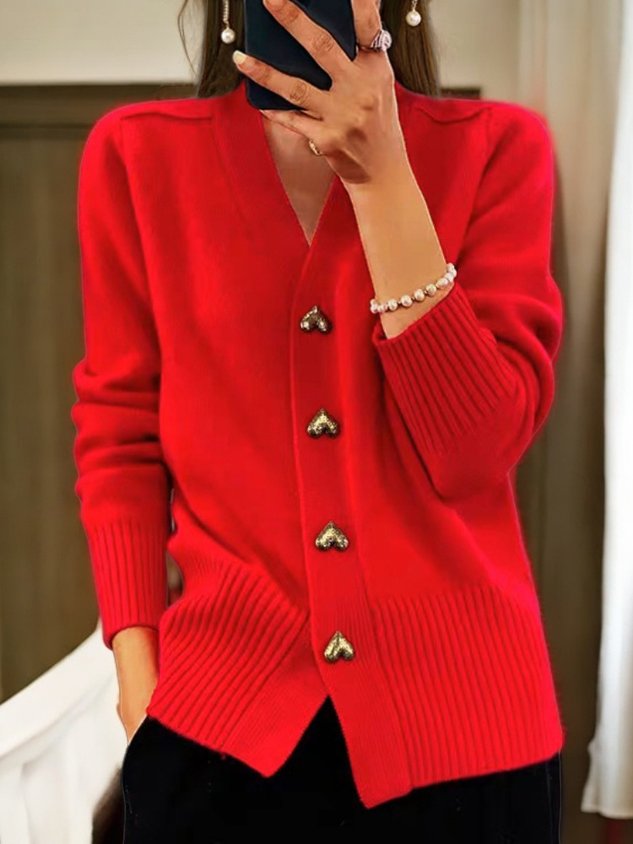 Clara | Elegant Buttoned Cardigan